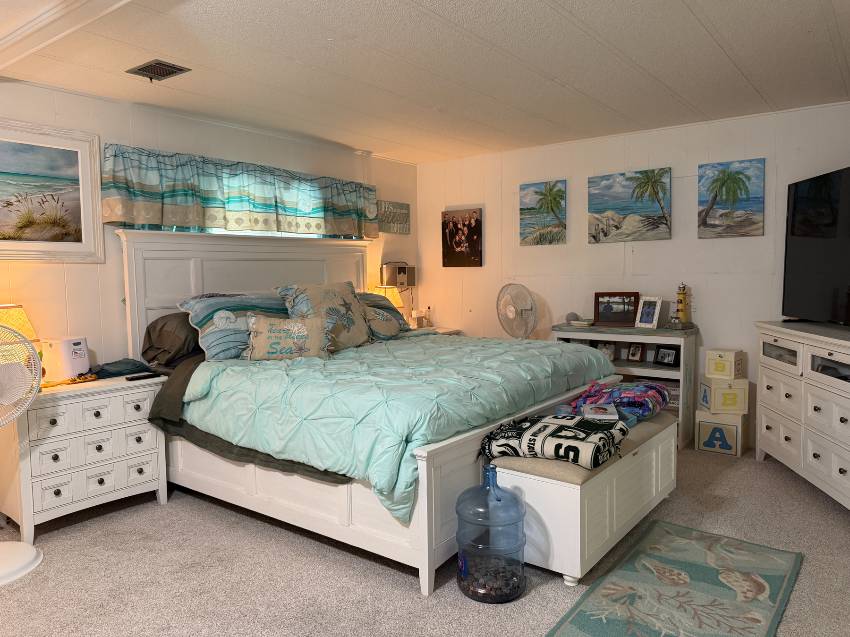 57 Colony Dr a Ellenton, FL Mobile or Manufactured Home for Sale